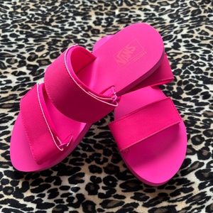 Vans fuchsia pink sandals